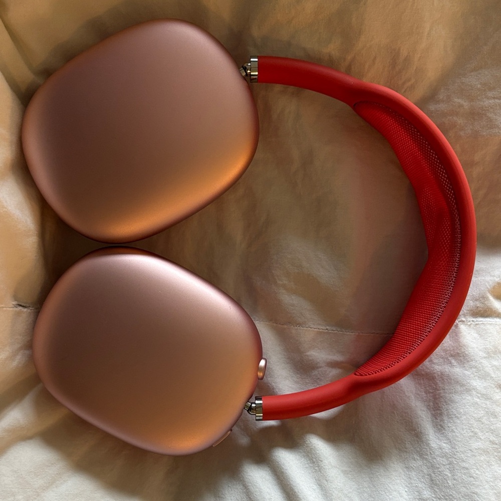 Apple AirPods Max - Pink/Red